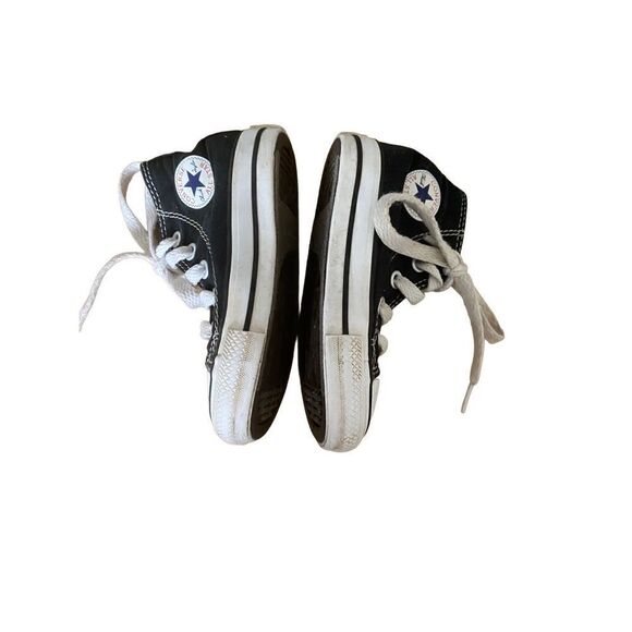Converse, all-star canvas, high top sneakers, size 5 youth - Picture 5 of 7